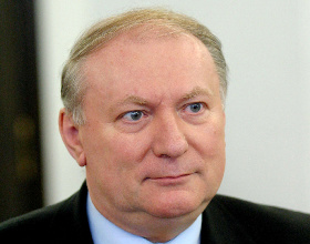 Czy współczesna ekonomia przewidzi światową recesję
